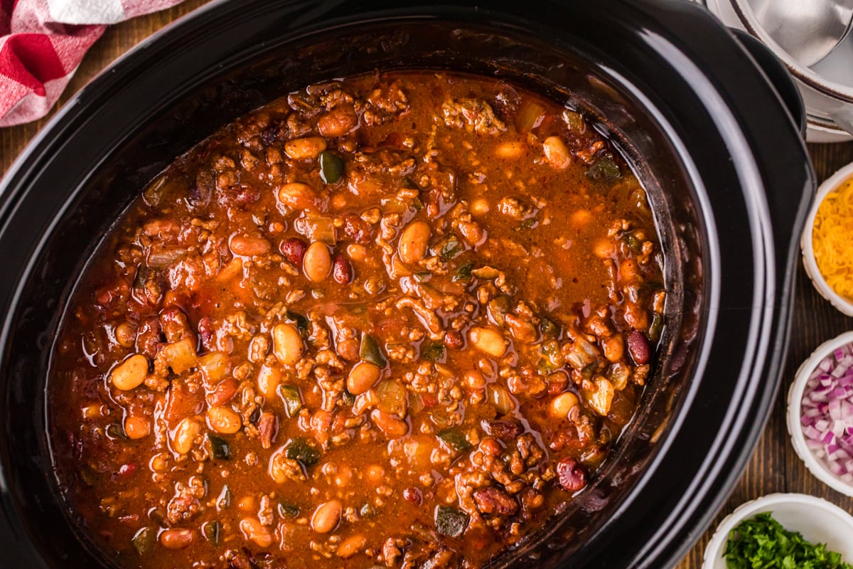 Cowboy chili in a slow cooker.